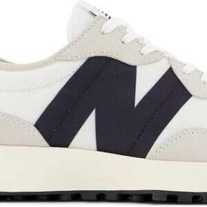 New Balance Women's 327 Sneaker, Sea Salt/White, 9.5